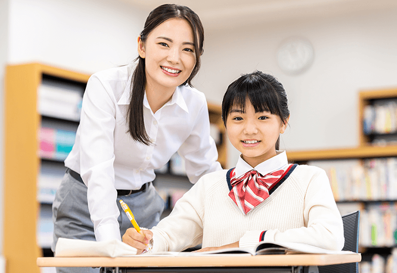 先進教育で子供たちの夢実現を応援する小・中・高の一貫教育システム