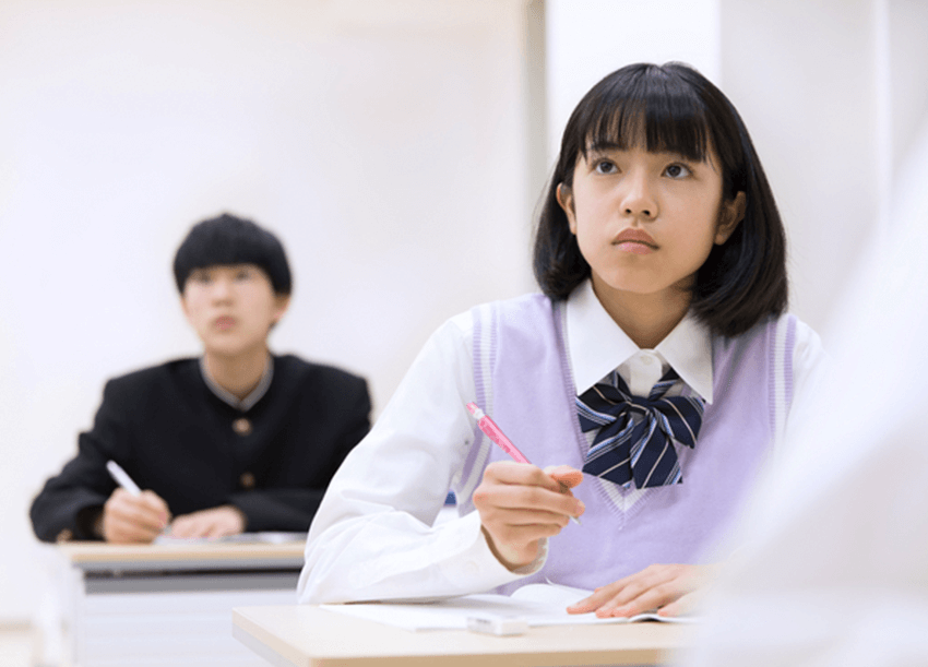 夢に向かって頑張る⼦供たちを教育成果で応援する